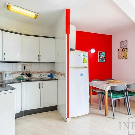 Inftour Paola 5 Apartment