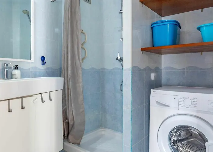 Inftour Paola 5 公寓 *